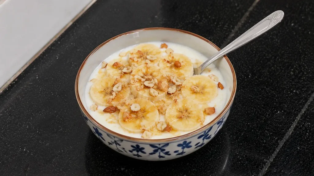 Banana Curd Bowl Recipe | Easy Healthy Breakfast Bowl
